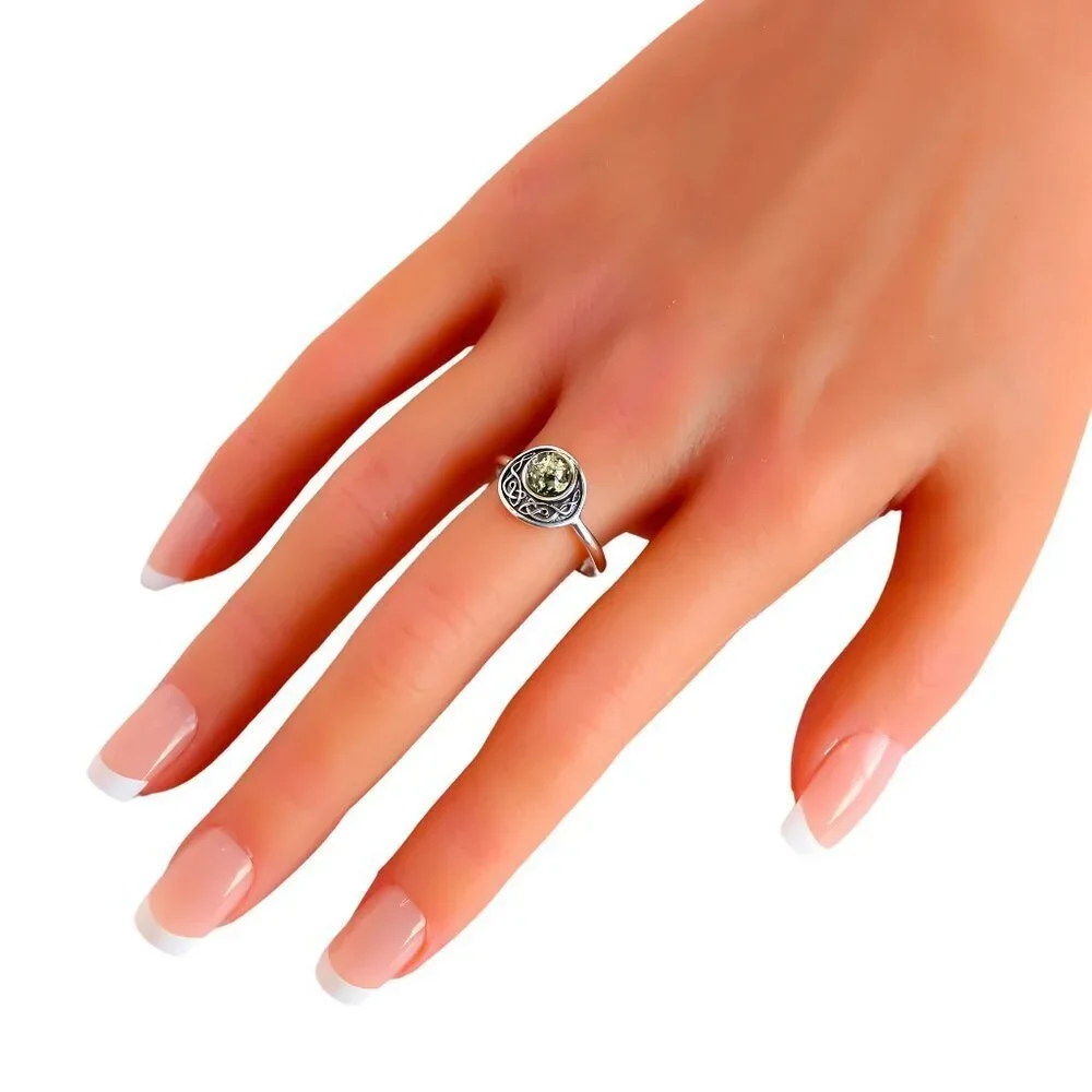 Baltic Green Amber Celtic Ring in 925 Sterling Silver